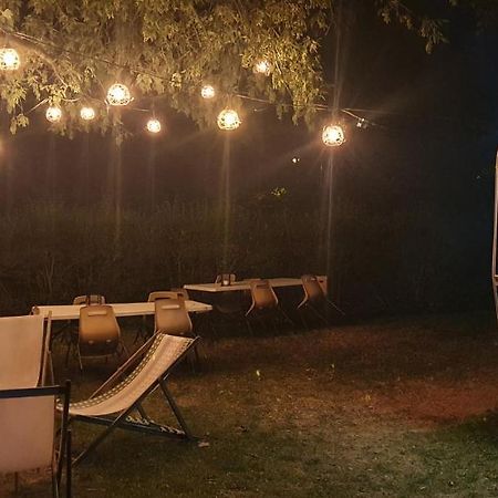 Cabane 2/3 Pers Au Camping Les Patis Nazelles-Negron Exterior foto